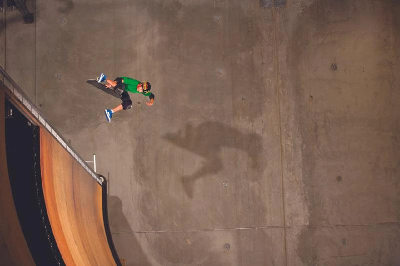 Triple Eight Little Tricky Dual Certified Sweatsaver Kids Rollerskating Helmet - Black Rubber (One Size - Youth 8+) 4 Triple Eight Little Tricky Dual Certified Sweatsaver Kids Rollerskating Helmet - Black Rubber (One Size - Youth 8+) - Image 2