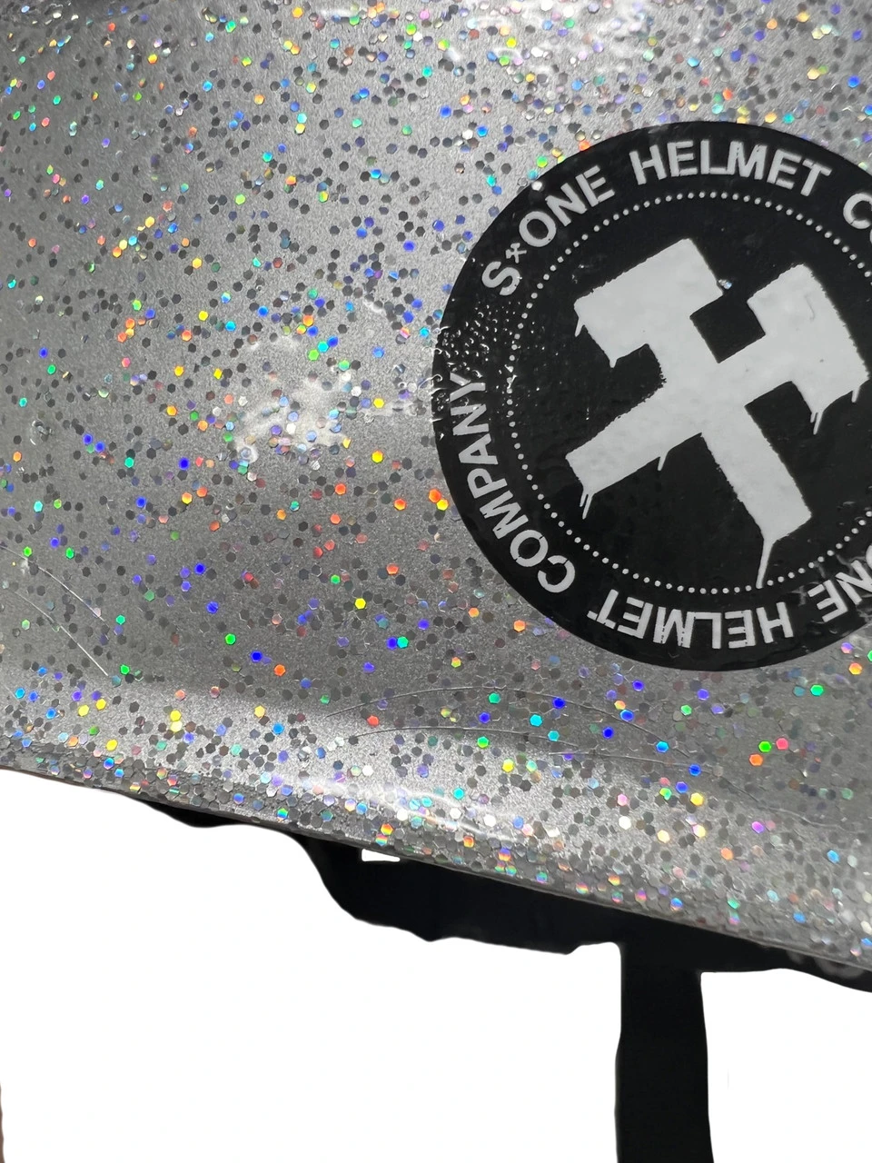 S1 Mega Lifer Helmet - Silver Gloss Glitter- Size M Only (Refurbished) 5 S1 Mega Lifer Helmet - Silver Gloss Glitter- Size M Only (Refurbished) - Image 3
