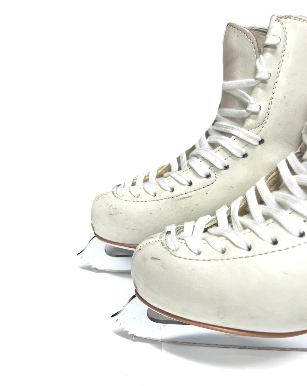 Edea OVERTURE Ice Skates With MK Blades Professional- Size 230 Only (Used) 4 Edea OVERTURE Ice Skates With MK Blades Professional- Size 230 Only (Used) - Image 2