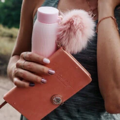 The Brilliant Bottle 17 The Brilliant Bottle -Figure Skating Equipment Shop image 91dcbbaa 9c49 46f4 9e97 3abc3953466a 590x 57887.1637836790